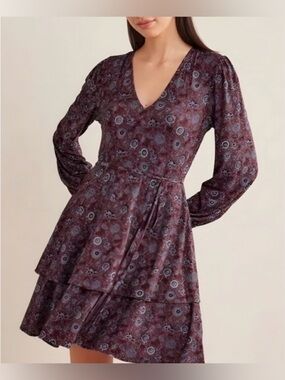 Boden Long Sleeve Tiered Jersey Minidress - Size 8 - NWT